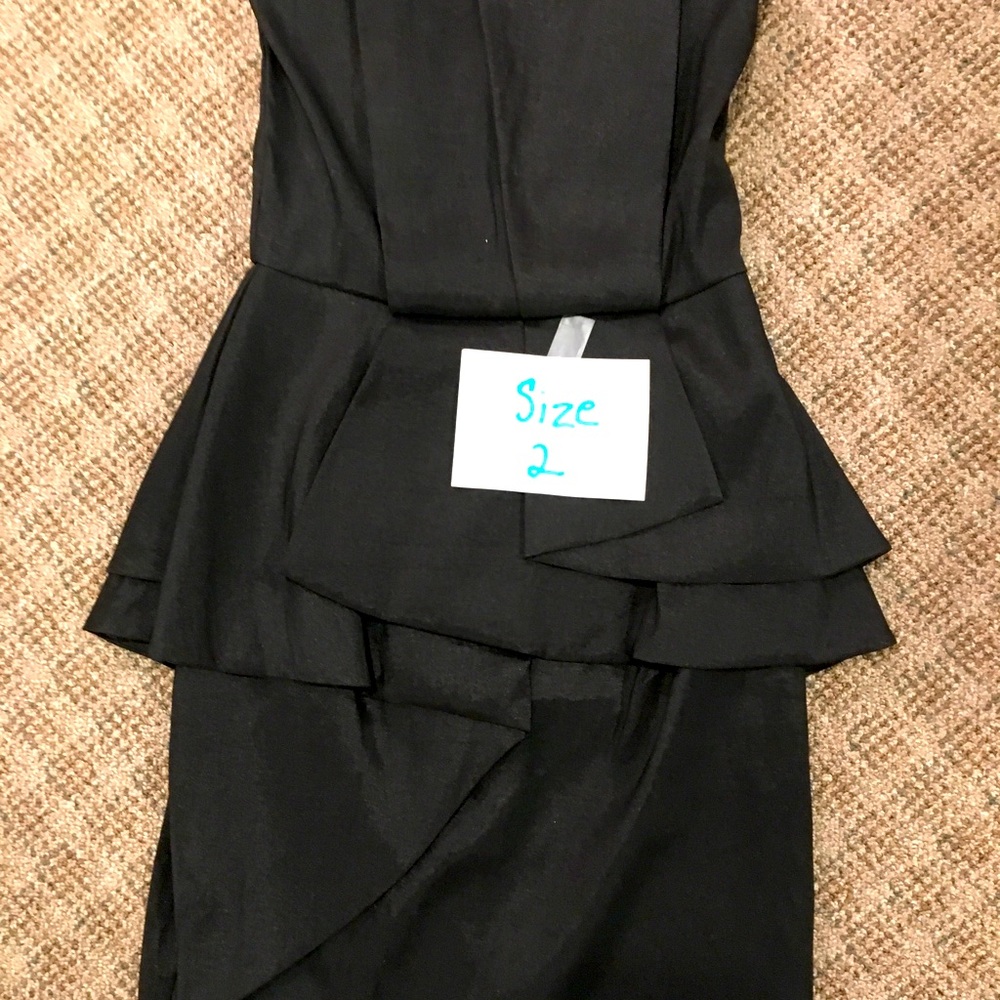 Black satin mini dress/fan like strapless Sz 2